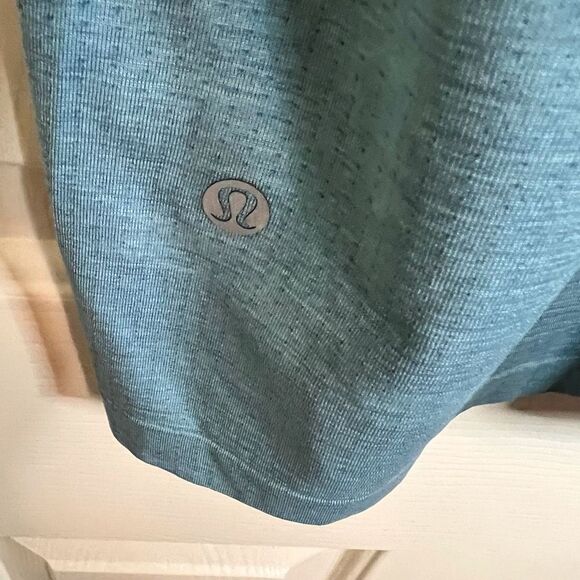 Lululemon Athletica Men’s Swiftly Metal Vent Tech Athletic Blue Top Size XXL - Picture 7 of 7